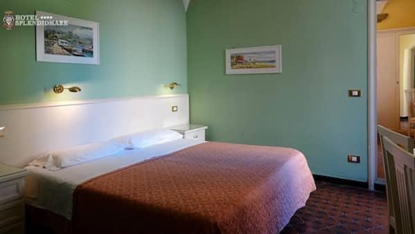 Hotel Splendid Mare ไลเกวญา ภายนอก รูปภาพ
